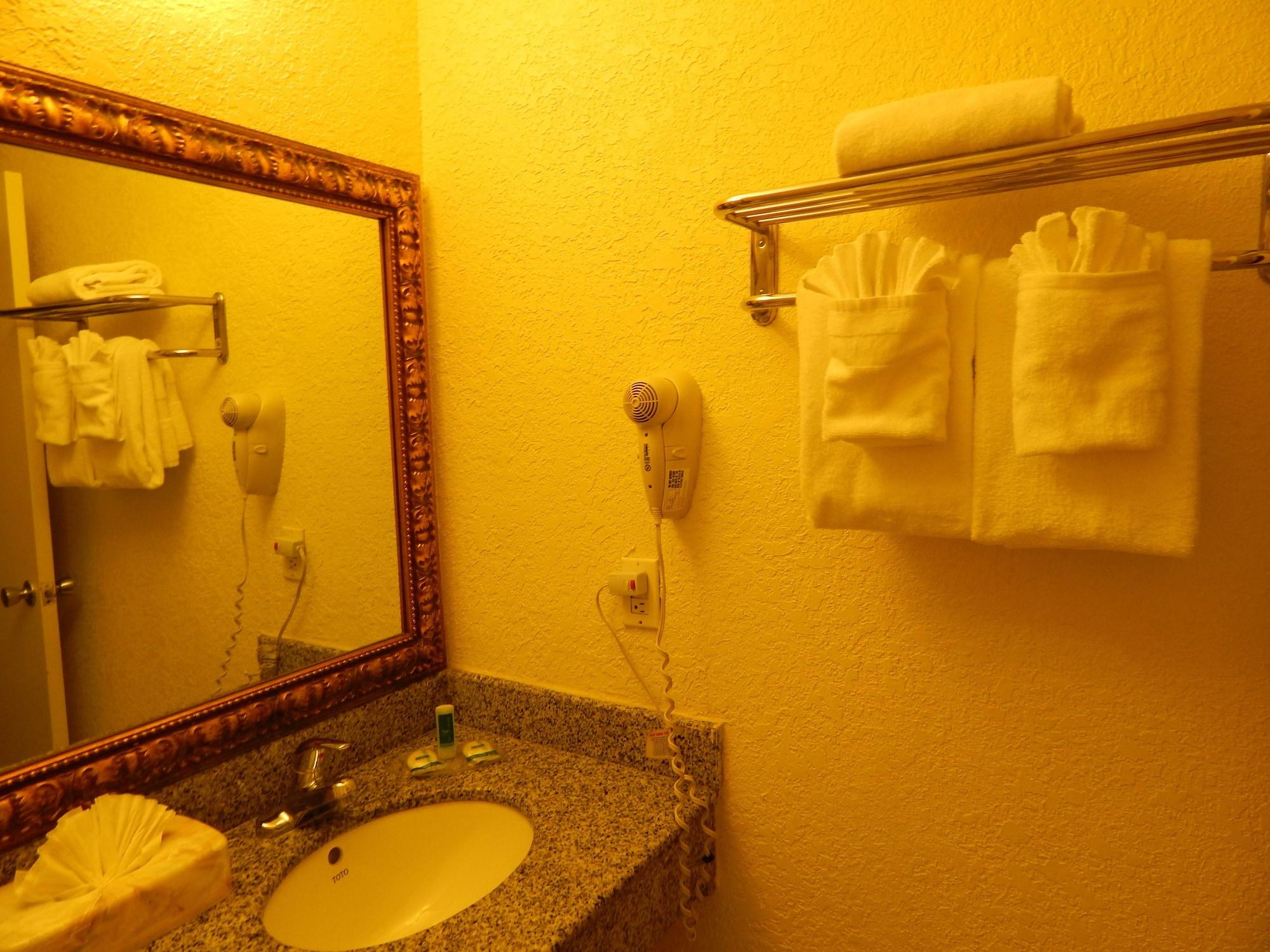 Hotel North Miami Gardens & (adults Only) North Miami Beach