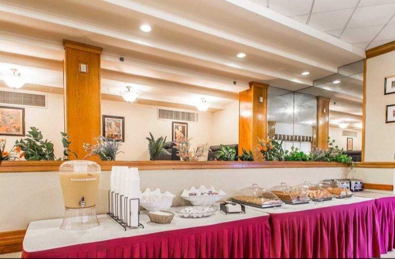 Hotel North Miami Gardens & (adults Only) 2*